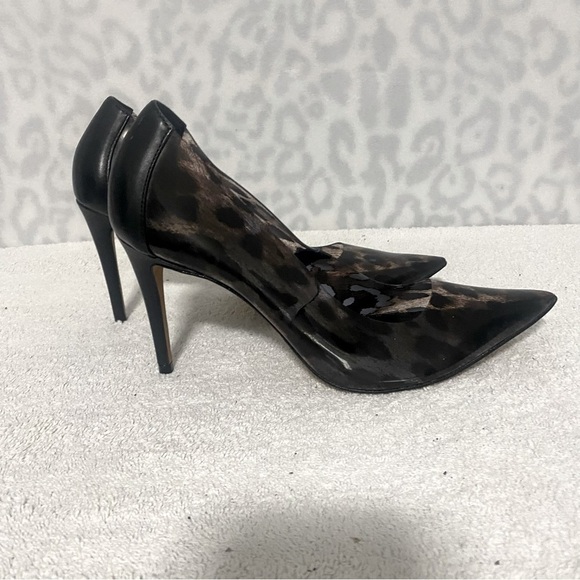 VINCE CAMUTO Anessta Clear Black Animal Leopard Print Pump Heels 8.5M NWOT - Picture 2 of 9
